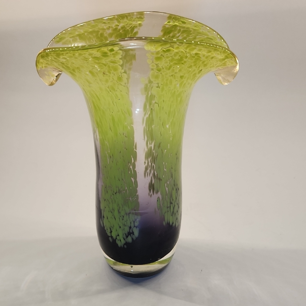 Green Purple Art Glass Vase Murano Style Hand Blown - Picture 7 of 7